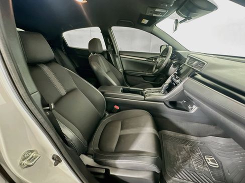 Used 2020 Honda Civic Sport image 29