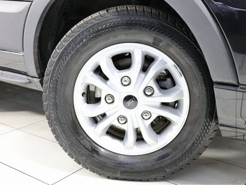 Used 2024 Ford Transit 350 XLT image 16