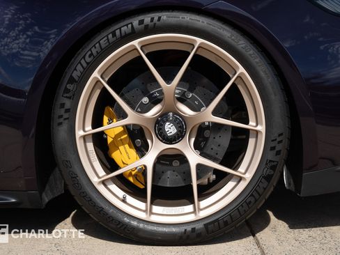 Used 2022 Porsche 911 GT3 image 13