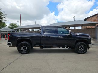 Used 2024 Chevrolet Silverado 2500 LTZ w/ LTZ Plus Package AWD/4WD video 2