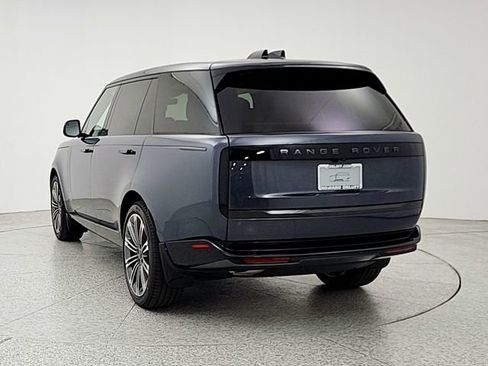 New 2026 Land Rover Range Rover Long Wheelbase SE AWD/4WD image 6