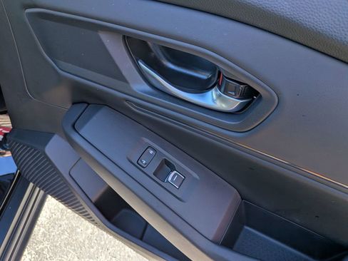 Used 2025 Honda Accord SE image 28