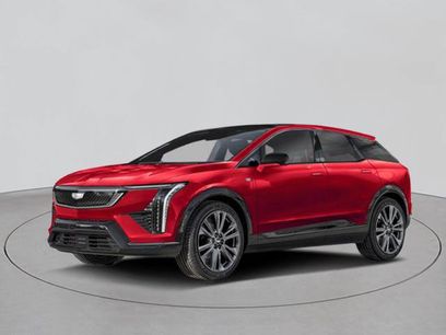 New 2025 Cadillac Optiq Luxury 1 w/ LPO, Floor Liner Package