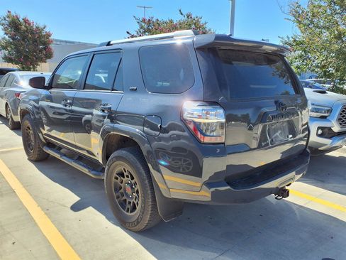 Used 2024 Toyota 4Runner SR5 RWD image 2