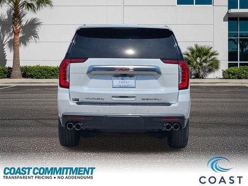 Used 2024 GMC Yukon Denali w/ Advanced Technology Package AWD/4WD image 7