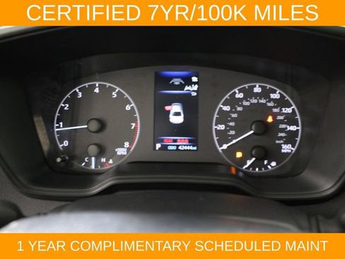 Used 2025 Toyota Corolla LE FWD image 20