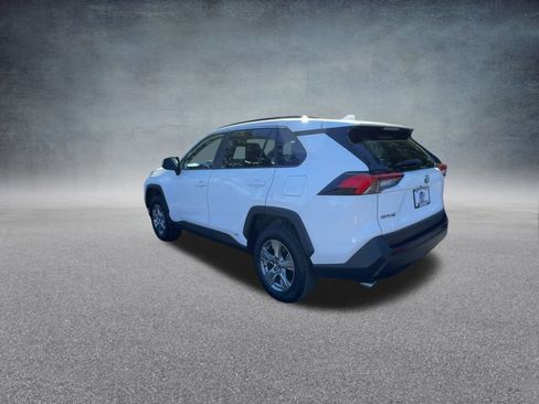 Used 2024 Toyota RAV4 XLE image 17