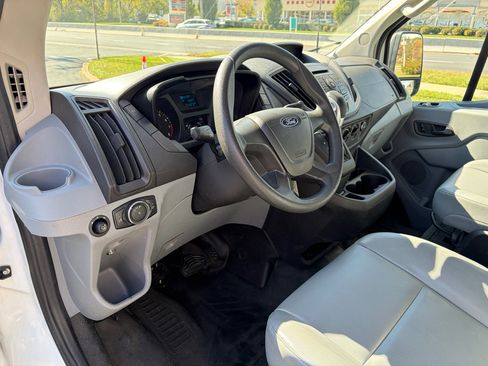 Used 2016 Ford Transit 350 XL image 16
