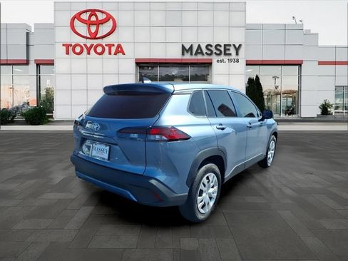 Used 2026 Toyota Corolla Cross L FWD image 3