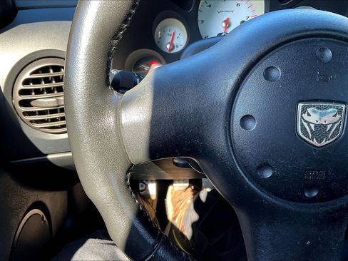 Used 2003 Dodge Viper SRT-10 image 15