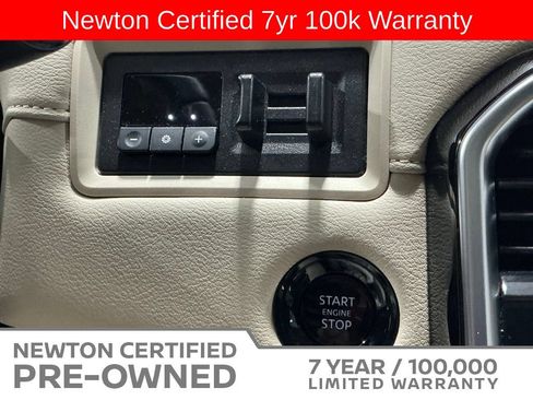 Used 2025 Nissan Armada Platinum Reserve AWD/4WD image 68