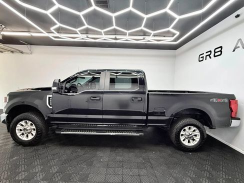 Used 2020 Ford F250 XL w/ STX Appearance Package AWD/4WD image 4