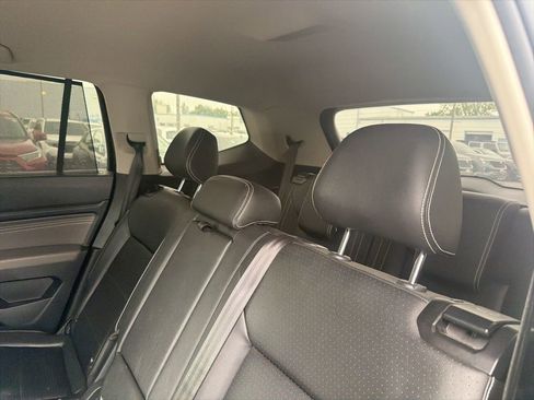 Used 2023 Volkswagen Atlas SE FWD image 17