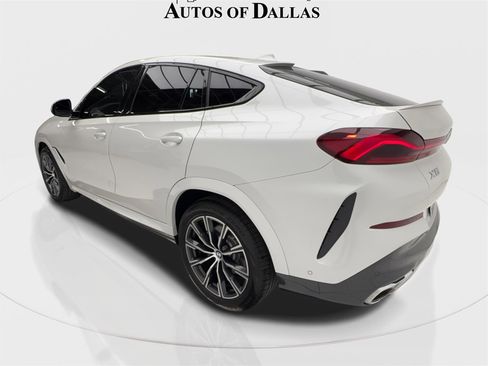 Used 2023 BMW X6 xDrive40i image 10