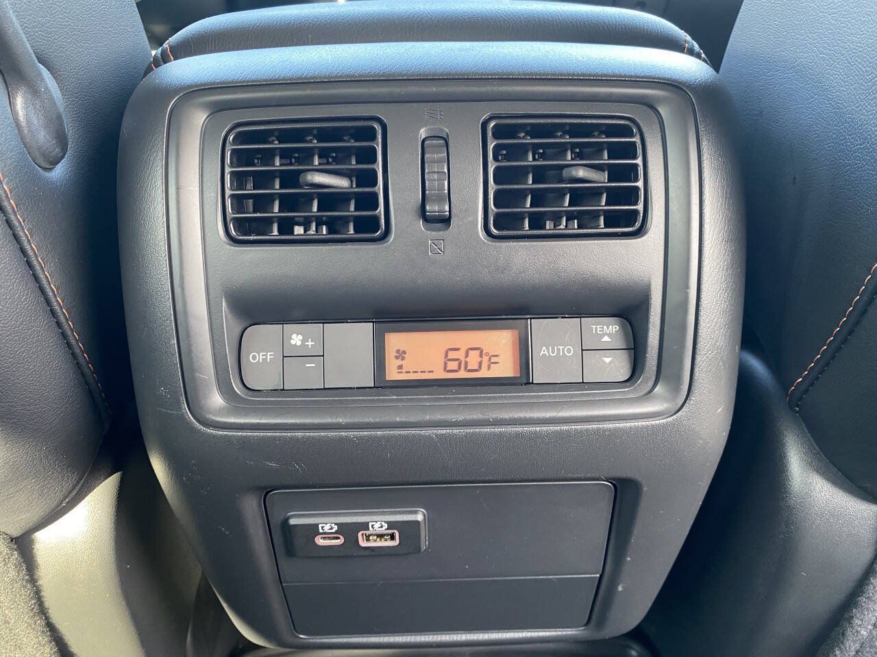Used 2019 Nissan Pathfinder SV w/ Rock Creek Edition AWD/4WD image 23
