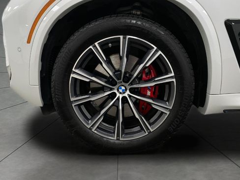 Used 2026 BMW X5 xDrive40i AWD/4WD image 15