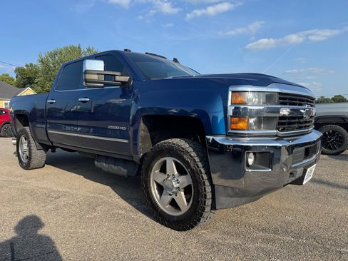 Used 2017 Chevrolet Silverado 2500 LTZ w/ Duramax Plus Package AWD/4WD image 8