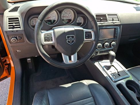 Used 2012 Dodge Challenger SXT Plus RWD image 11