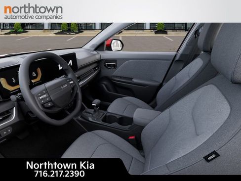 New 2025 Kia K4 LXS image 18