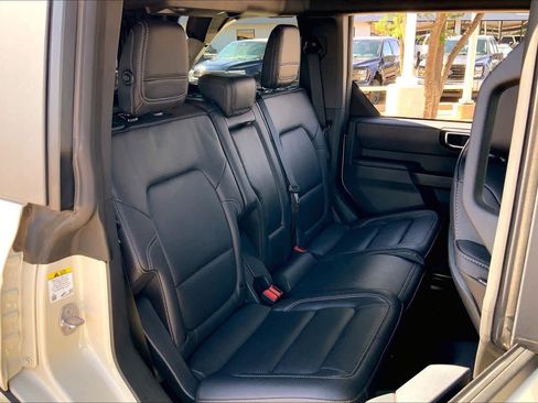 Used 2025 Ford Bronco Big Bend AWD/4WD image 20
