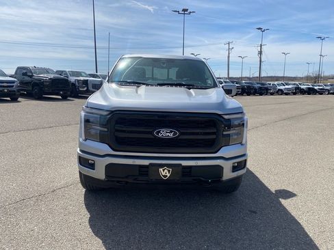 Used 2025 Ford F150 Lariat w/ Equipment Group 502A High AWD/4WD image 9