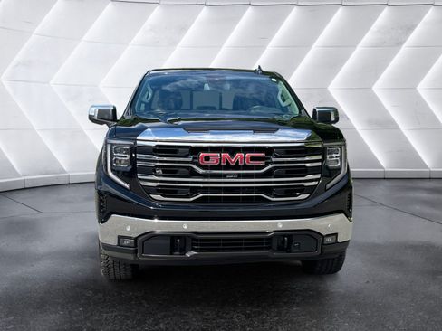 Used 2026 GMC Sierra 1500 SLT w/ SLT Premium Plus Package AWD/4WD image 9