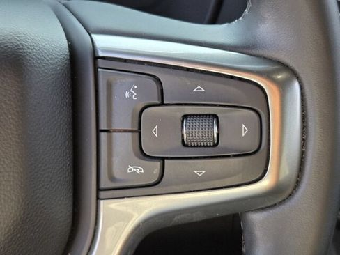 Used 2023 Chevrolet Suburban Z71 w/ Luxury Package AWD/4WD image 23