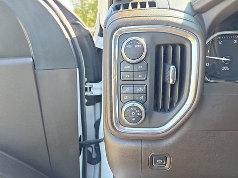 Certified 2022 GMC Sierra 2500 Denali AWD/4WD image 21