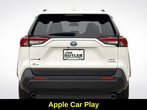 Used 2022 Toyota RAV4 XLE AWD/4WD image 6