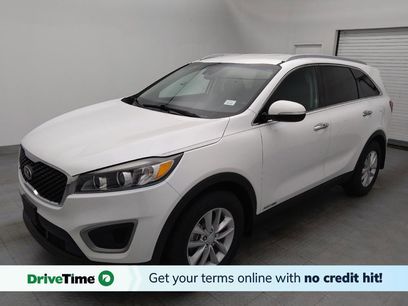 Used 2017 Kia Sorento LX w/ LX V6 Convenience Package