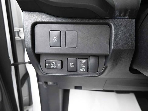 Used 2023 Toyota Tacoma TRD Sport AWD/4WD image 10