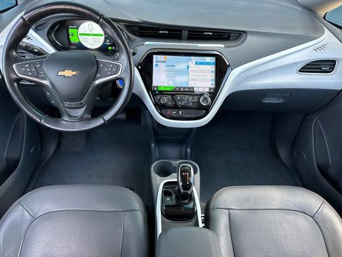 Used 2020 Chevrolet Bolt Premier w/ Infotainment Package FWD image 17