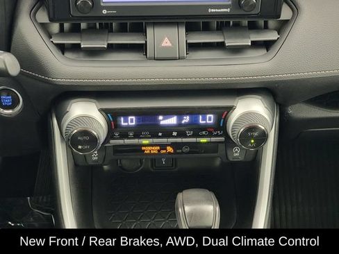 Used 2021 Toyota RAV4 XLE AWD/4WD image 22