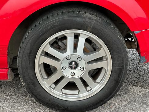 Used 2006 Ford Mustang GT image 16
