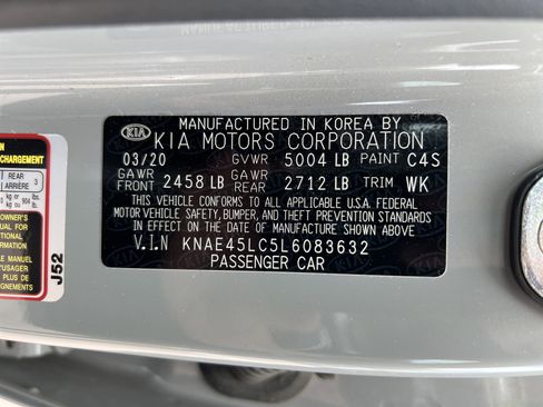 Used 2020 Kia Stinger GT1 RWD image 35