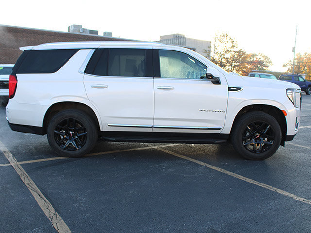 Used 2021 GMC Yukon SLT w/ SLT Premium Package AWD/4WD image 5