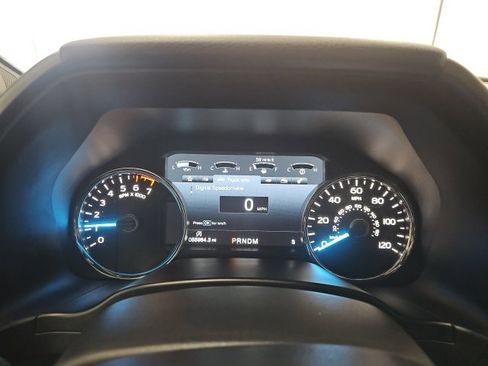 Used 2018 Ford F150 Platinum image 24