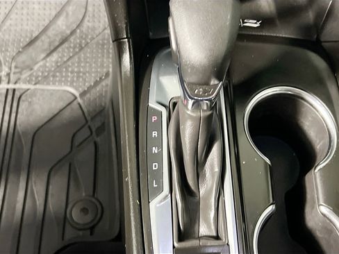 Used 2020 Chevrolet Equinox Premier w/ LPO, Floor Liner Package image 25