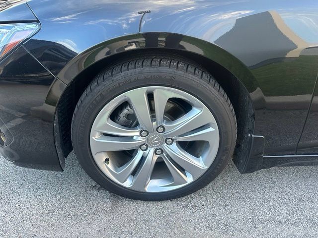 Used 2021 Acura TLX w/ Technology Package FWD image 4