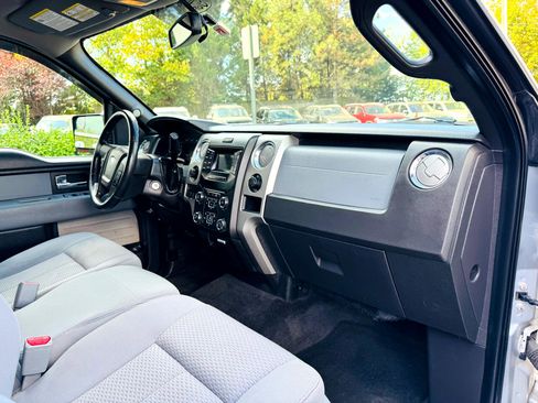 Used 2013 Ford F150 XLT w/ Luxury Equipment Group image 16
