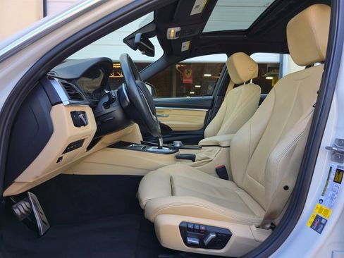 Used 2017 BMW 330e image 14