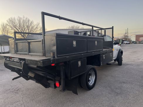 Used 2012 RAM 4500 2WD Regular Cab DRW w/ ST Decor Group image 5