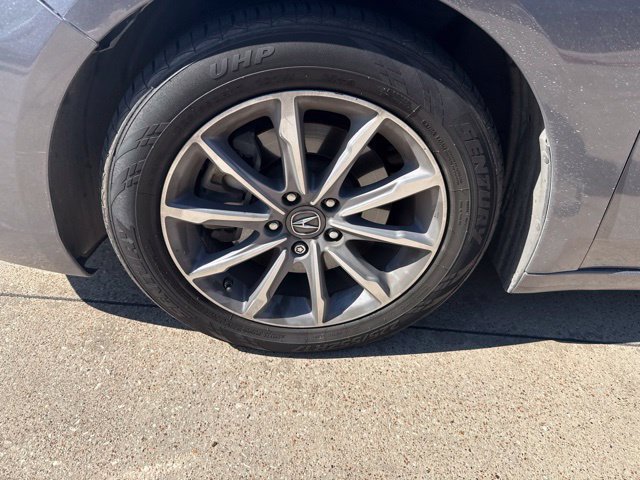 Used 2018 Acura TLX FWD image 11