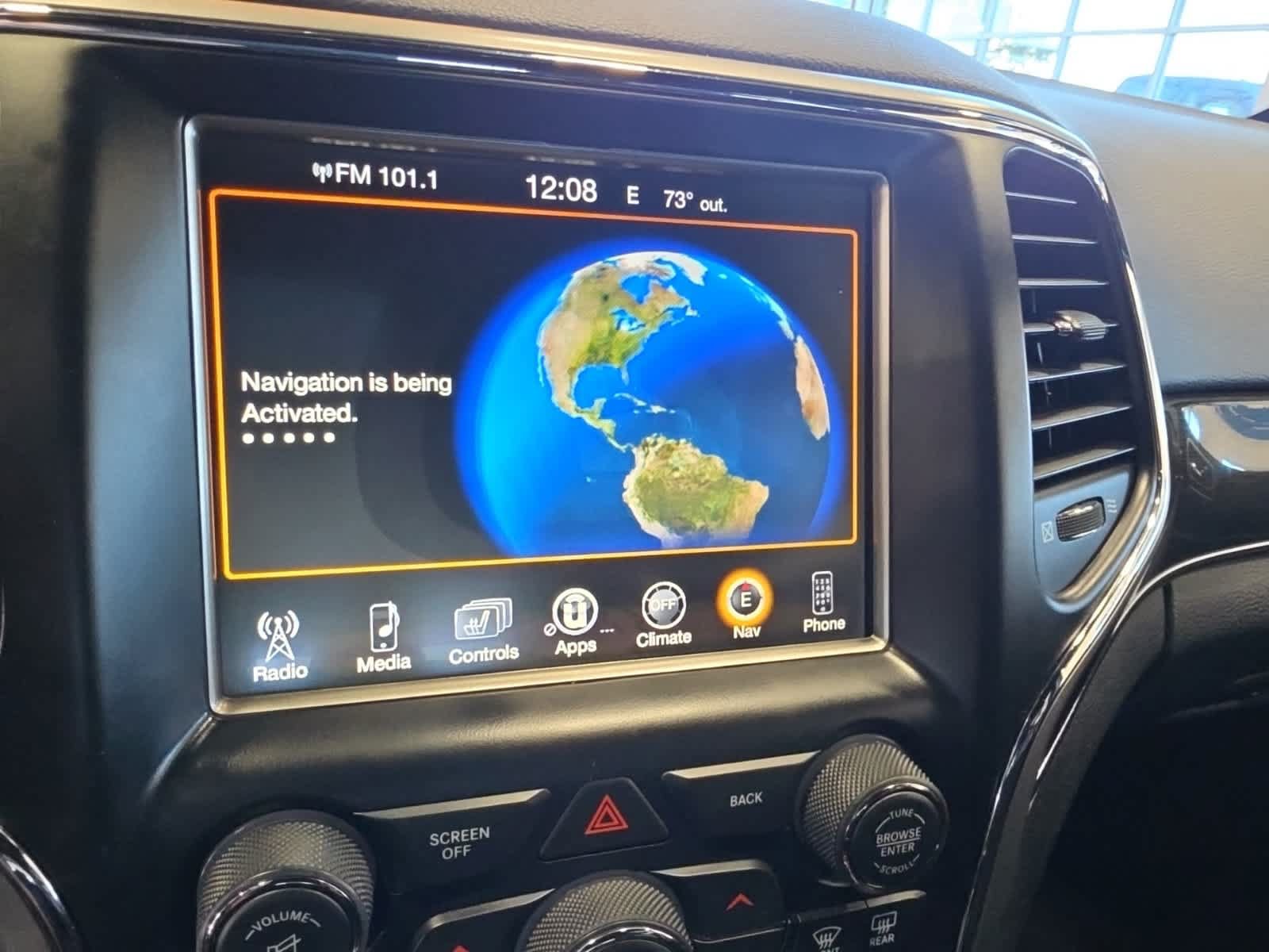 Used 2017 Jeep Grand Cherokee Trailhawk AWD/4WD image 31
