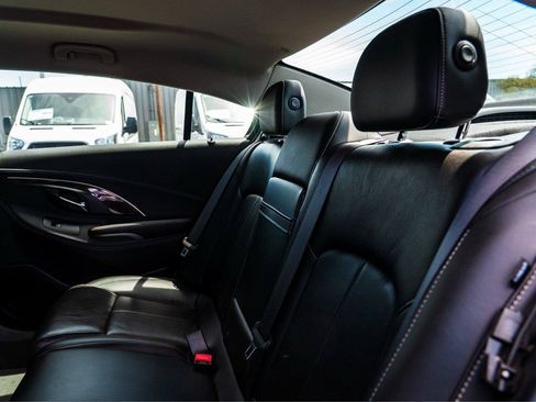 Used 2014 Buick LaCrosse Leather w/ Driver Confidence Package FWD image 23