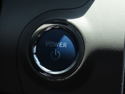 Used 2022 Toyota Avalon Limited w/ Advanced Safety Package FWD image 27