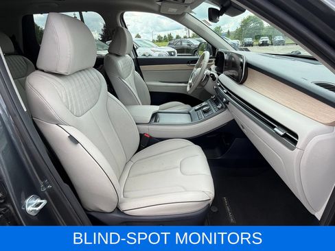 Used 2024 Hyundai Palisade Limited AWD/4WD image 27