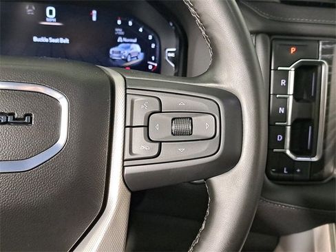 Used 2024 GMC Yukon XL Denali image 26