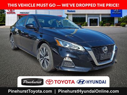 Used 2022 Nissan Altima 2.5 SV