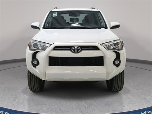 Certified 2024 Toyota 4Runner SR5 image 3